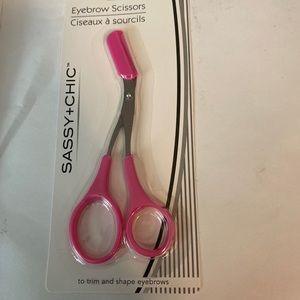 Eyebrow scissors, removable comb, shaped for comfortable handling
